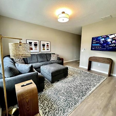 Central Cedar Falls New Construction Townhome! Экстерьер фото